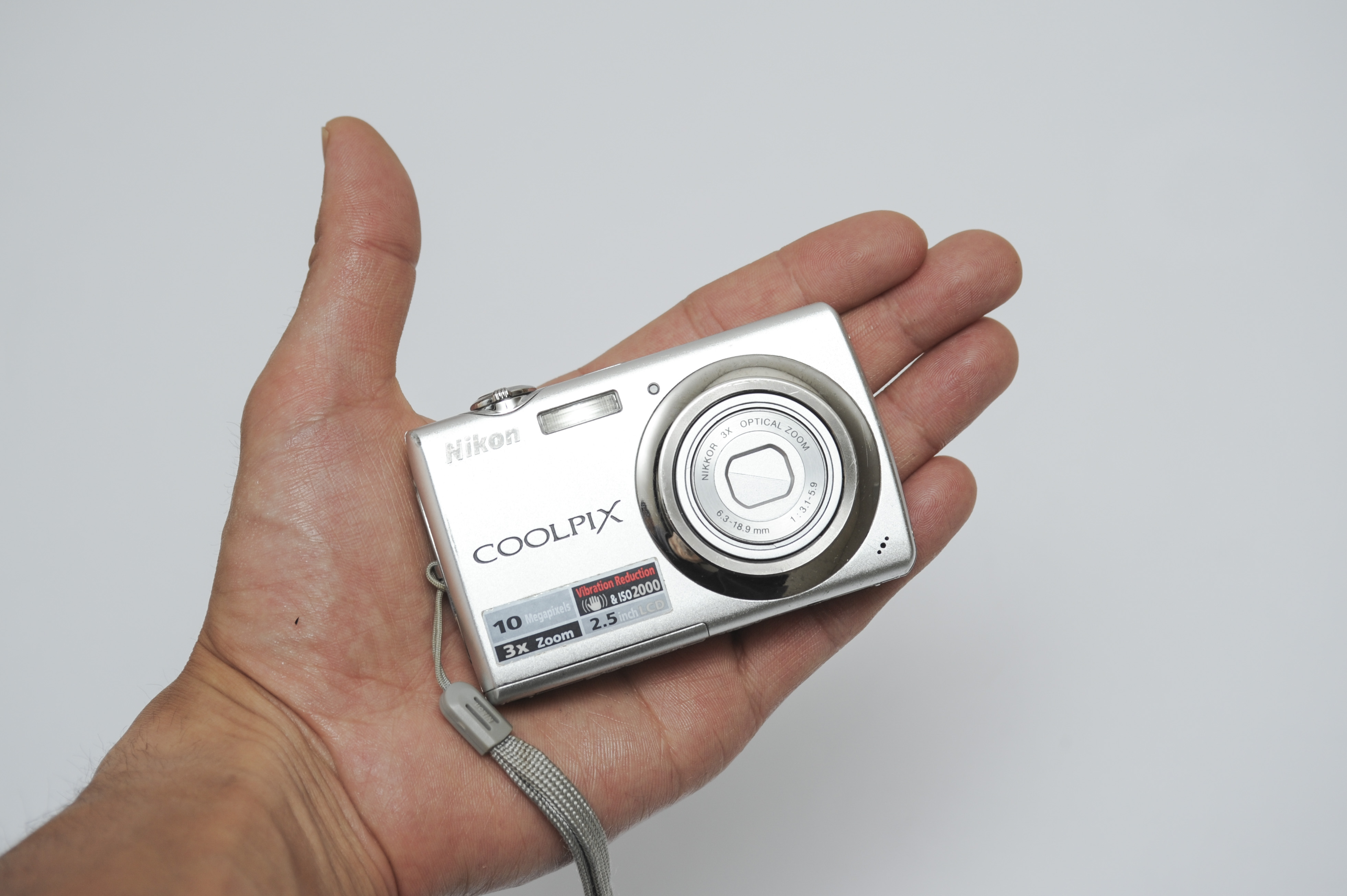 [00]NIKON COOLPIX S225 니콘 쿨픽스 디지털카메라 : 코기토 데코