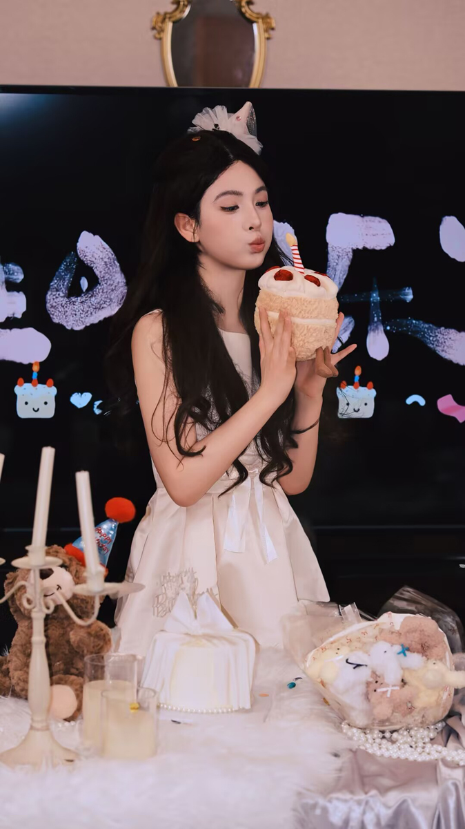 젤리고양이JELLYCAT 푸드 시리즈 - 생일 케이크 플러시 인형 : 유한회사 지아린